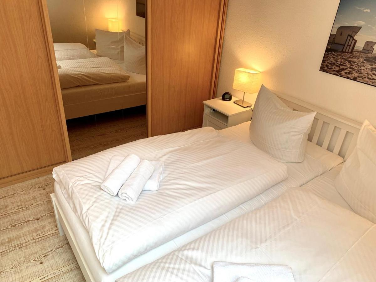 Ferienwohnung "Laura" Sankt Peter-Ording Esterno foto